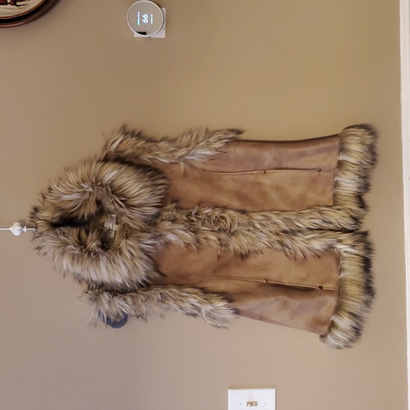 Tasha Polizzi Luxe Faux Fur Faux Suede Vest Women’s Size S - Picture 2 of 7